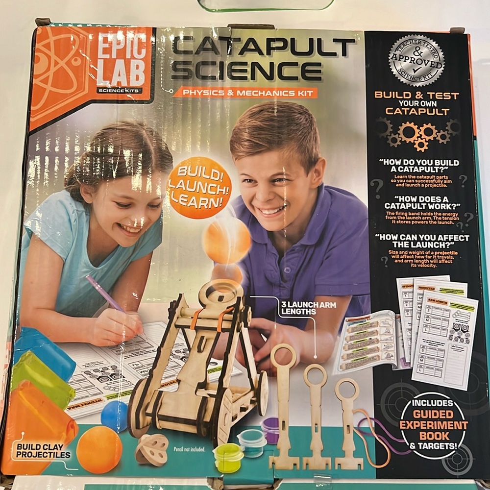 NEW - Catapult Science Physics & Mechanics Kit by Epic Lab Science -smashed box